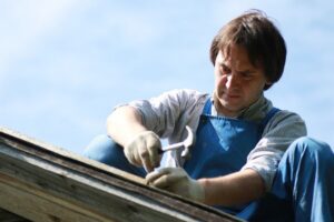 Roof repair vs roof replacement guide - Bob's Custom Roofing